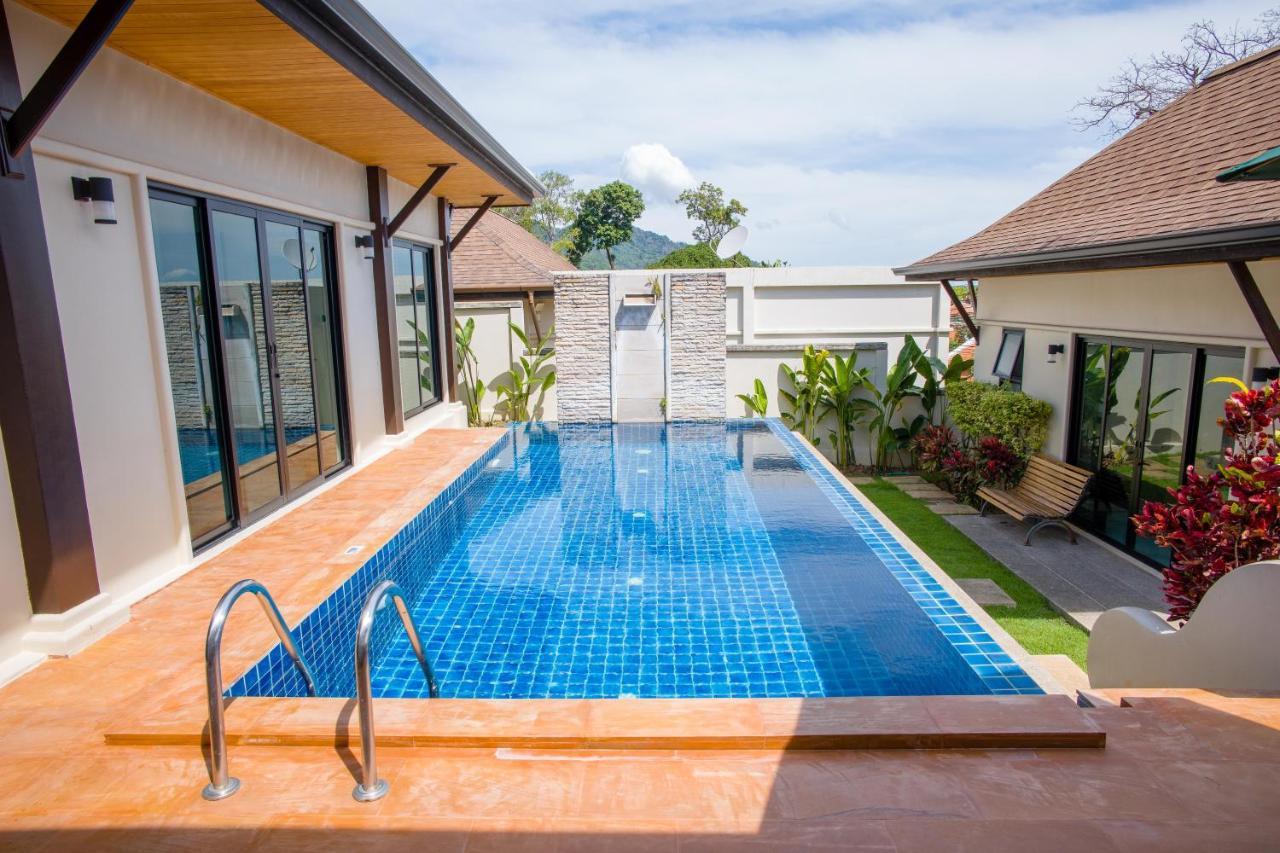 Foxtail Palm Villa Rawai Exterior foto